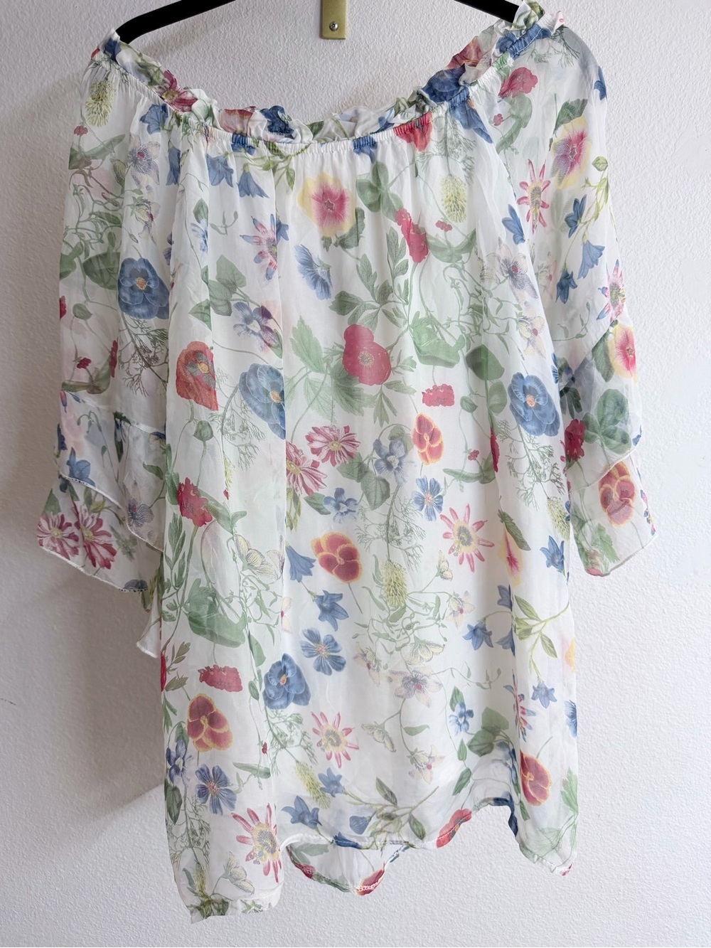 Bellambia 100% Silk made in Italy flowy boho top size Medium